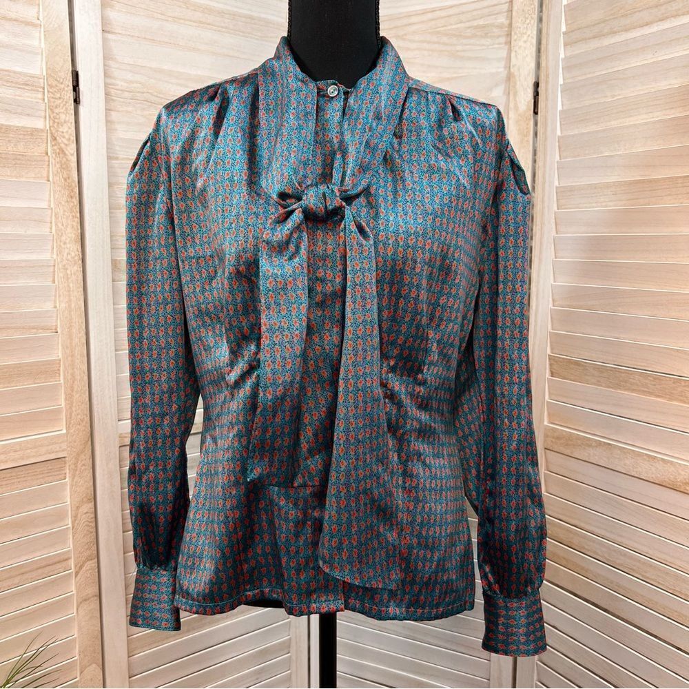 Vintage Oscar de la Renta Tie Front Secretary Blouse 12